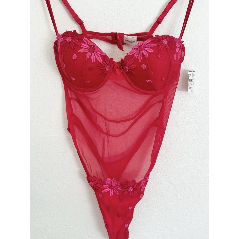 Fredricks of Hollywood Bodysuit Teddy Womens Medium Red Sheer Floral NWT